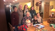 2016 Dec24_KameronJadaMadiMarenHaydenGrandpaSummerAlisa